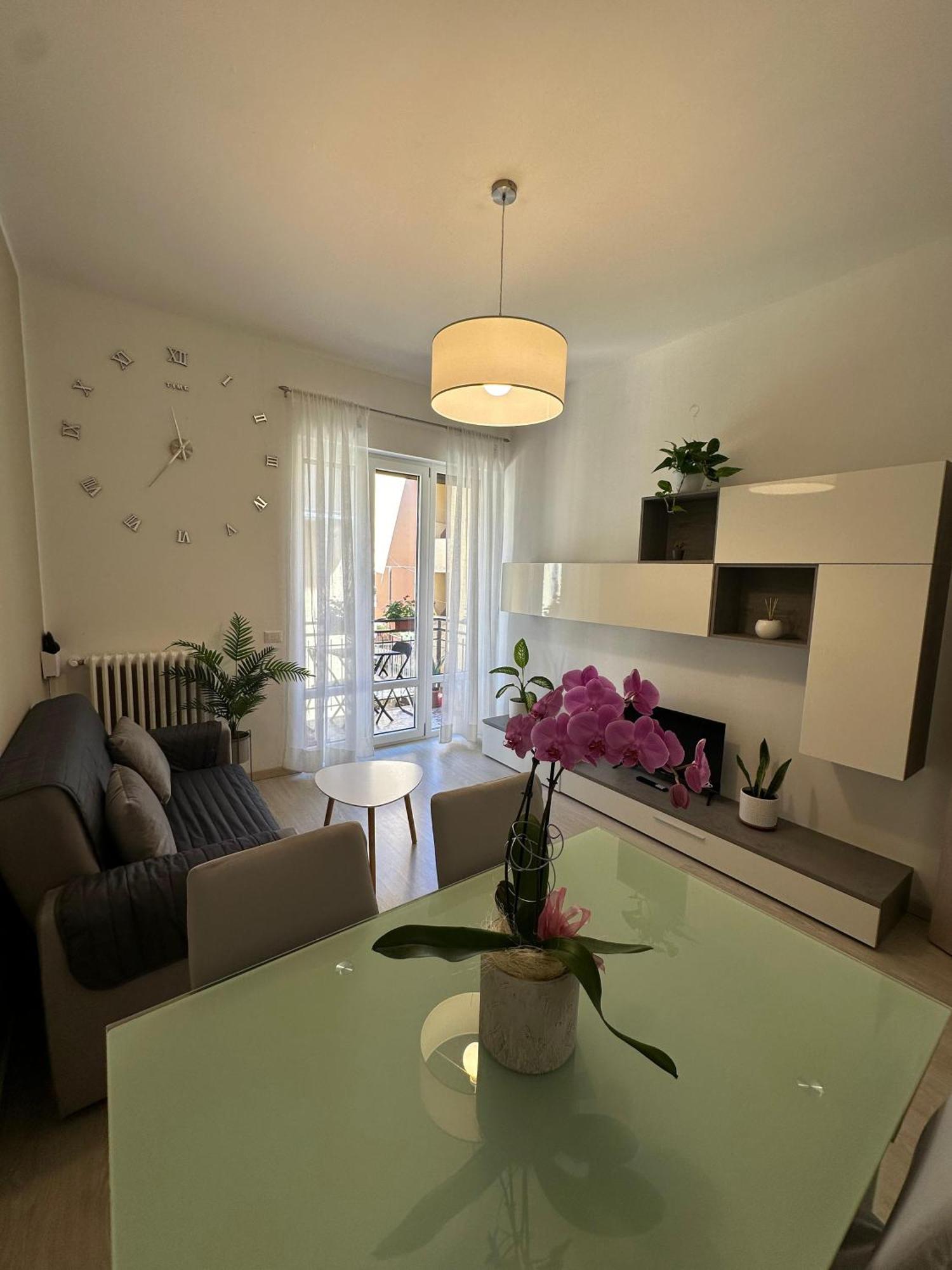 Apartment Jessy Бавено Экстерьер фото