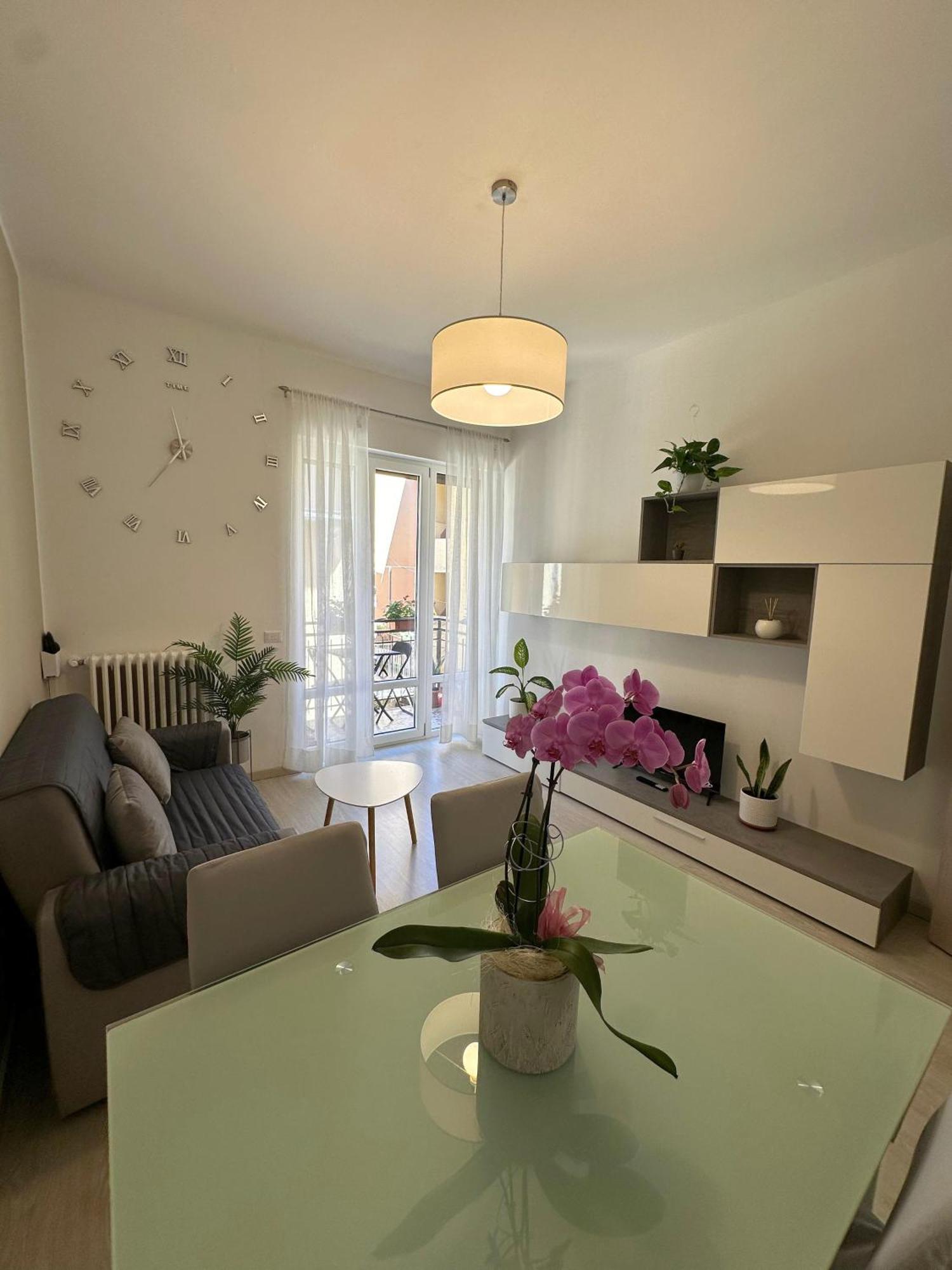 Apartment Jessy Бавено Экстерьер фото